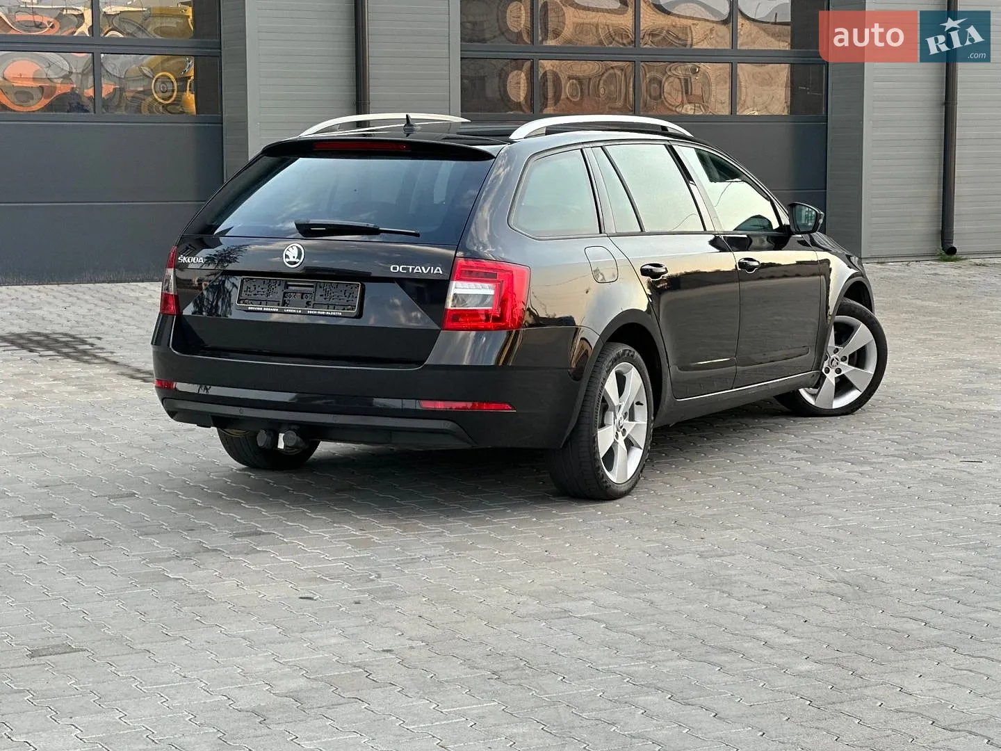 2017 Skoda Octavia - мініатюра 4