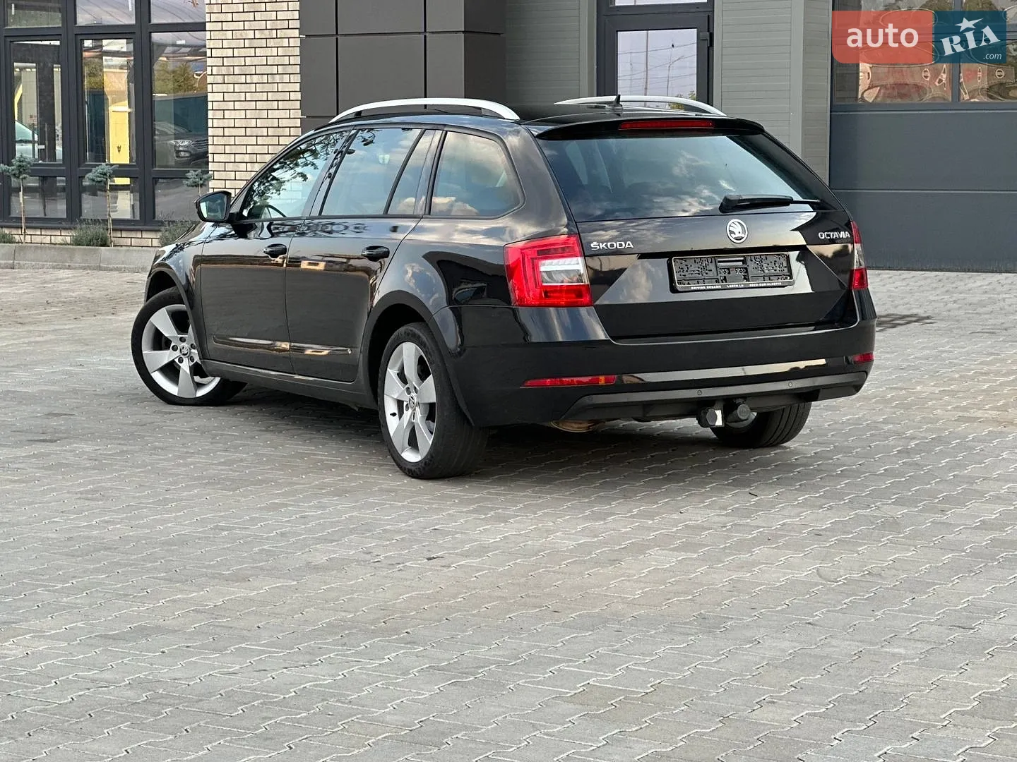2017 Skoda Octavia - мініатюра 3