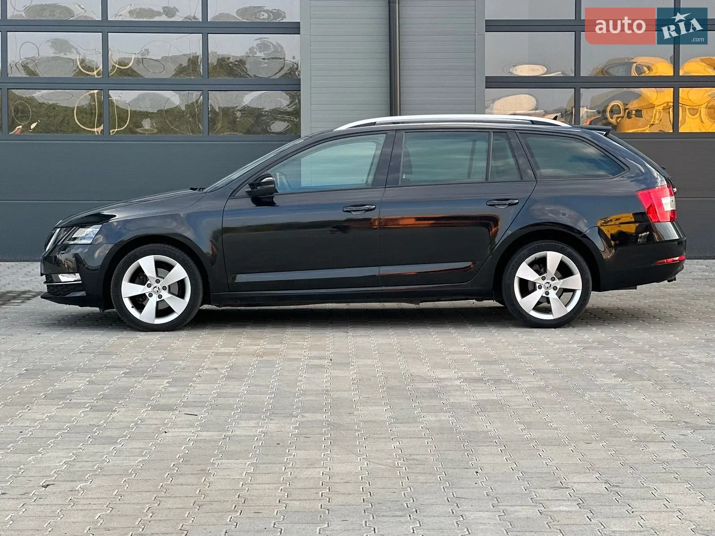 2017 Skoda Octavia - мініатюра 5