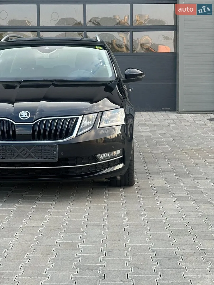 2017 Skoda Octavia - мініатюра 10