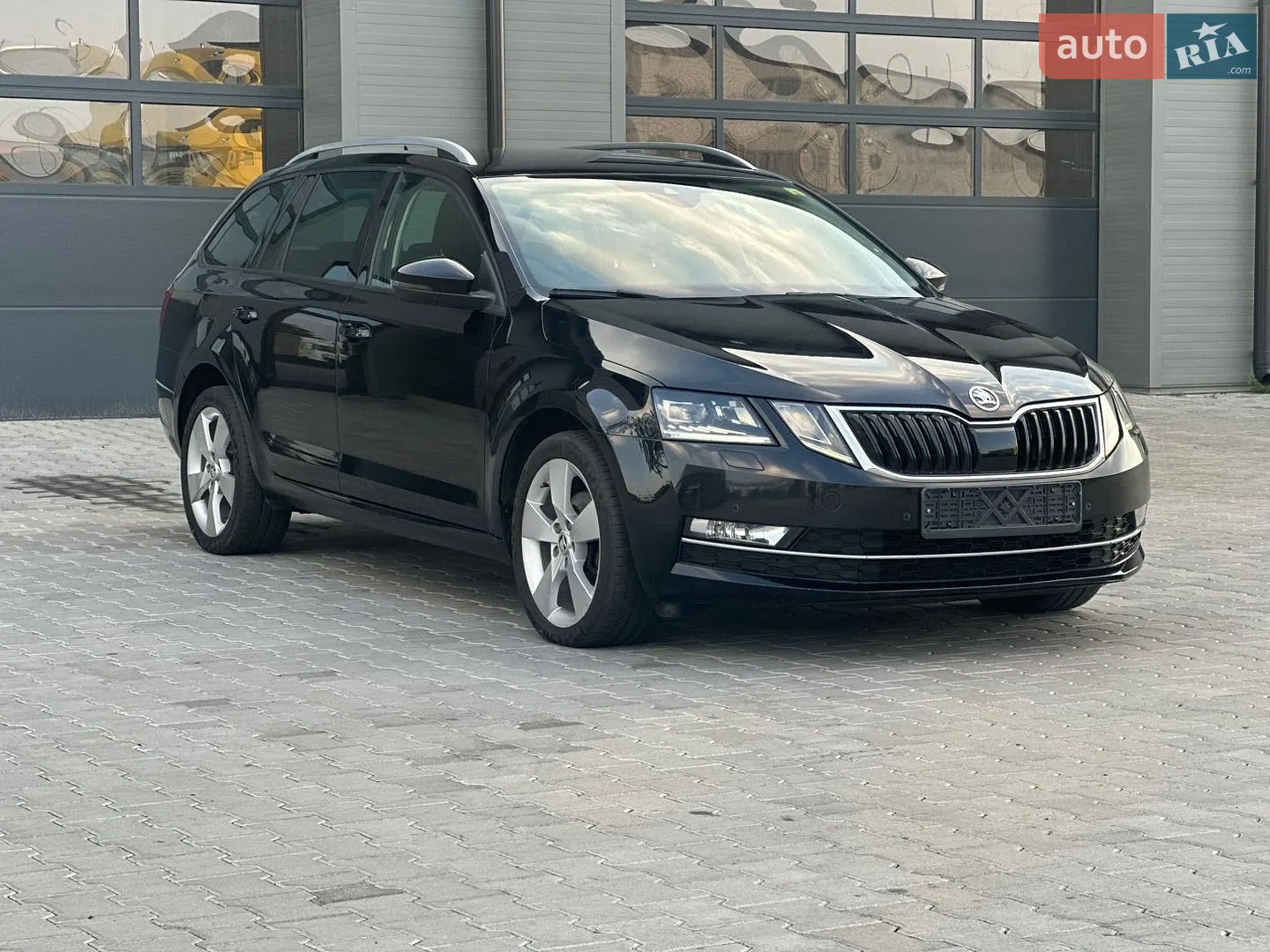 2017 Skoda Octavia - мініатюра 13