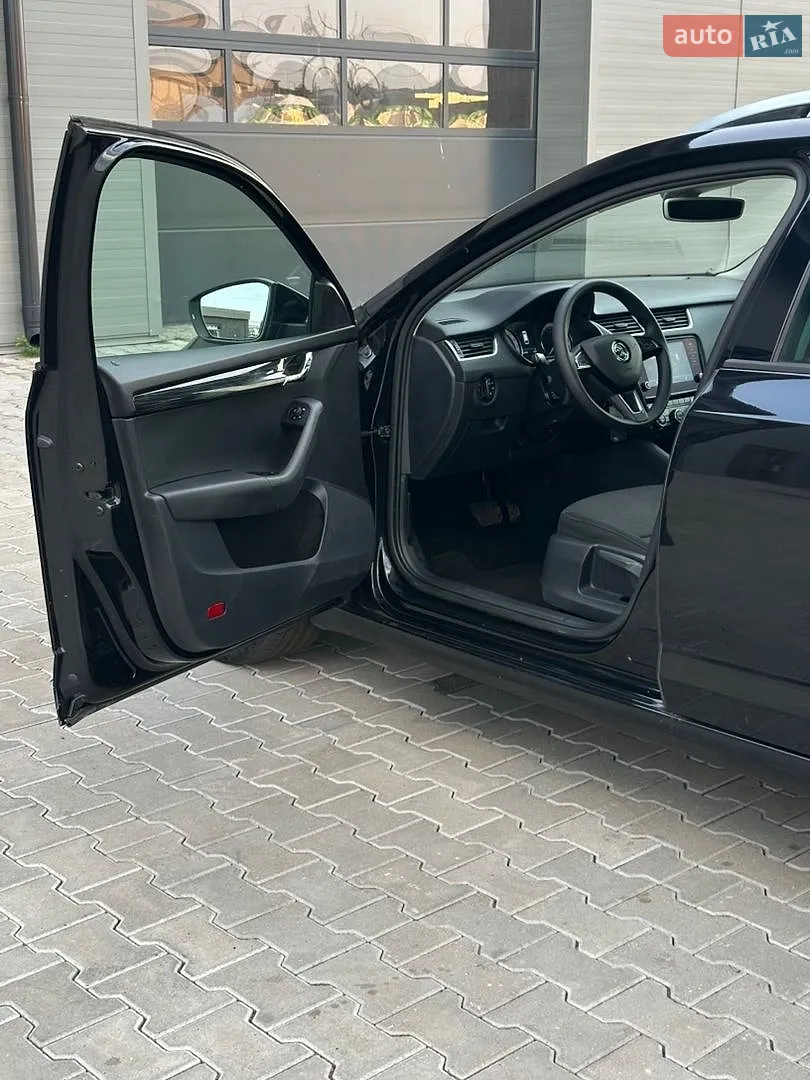 2017 Skoda Octavia - мініатюра 37