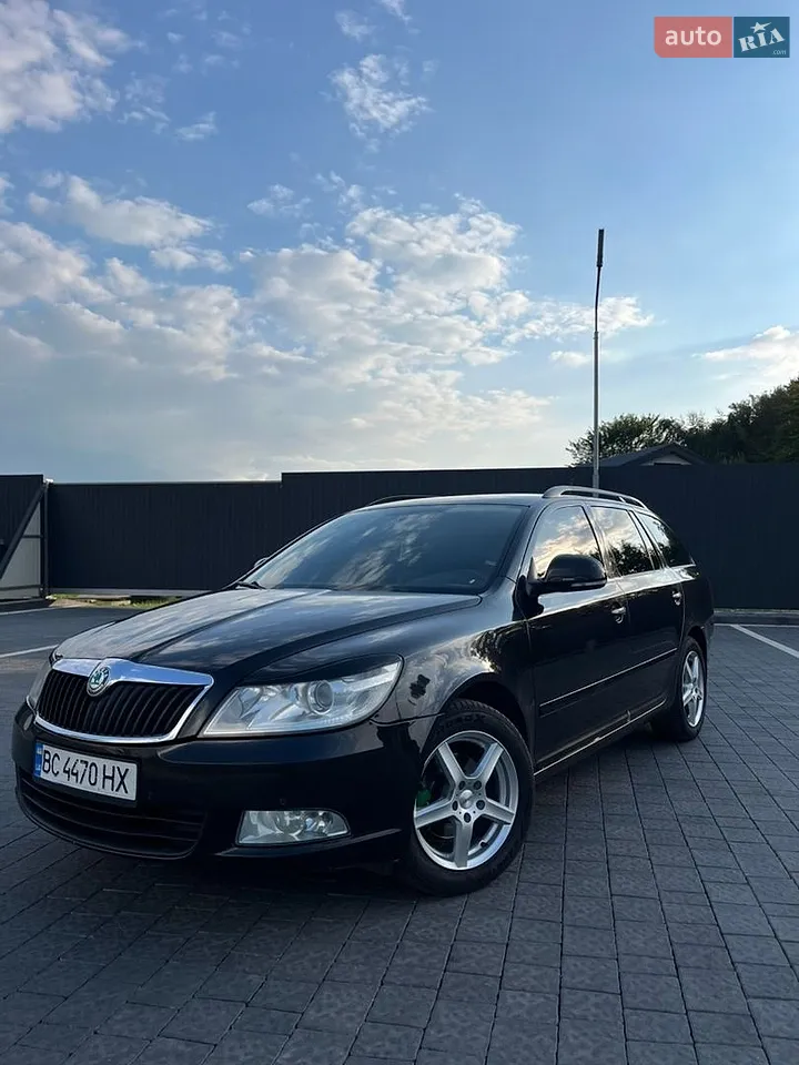 2010 Skoda Octavia - мініатюра 9