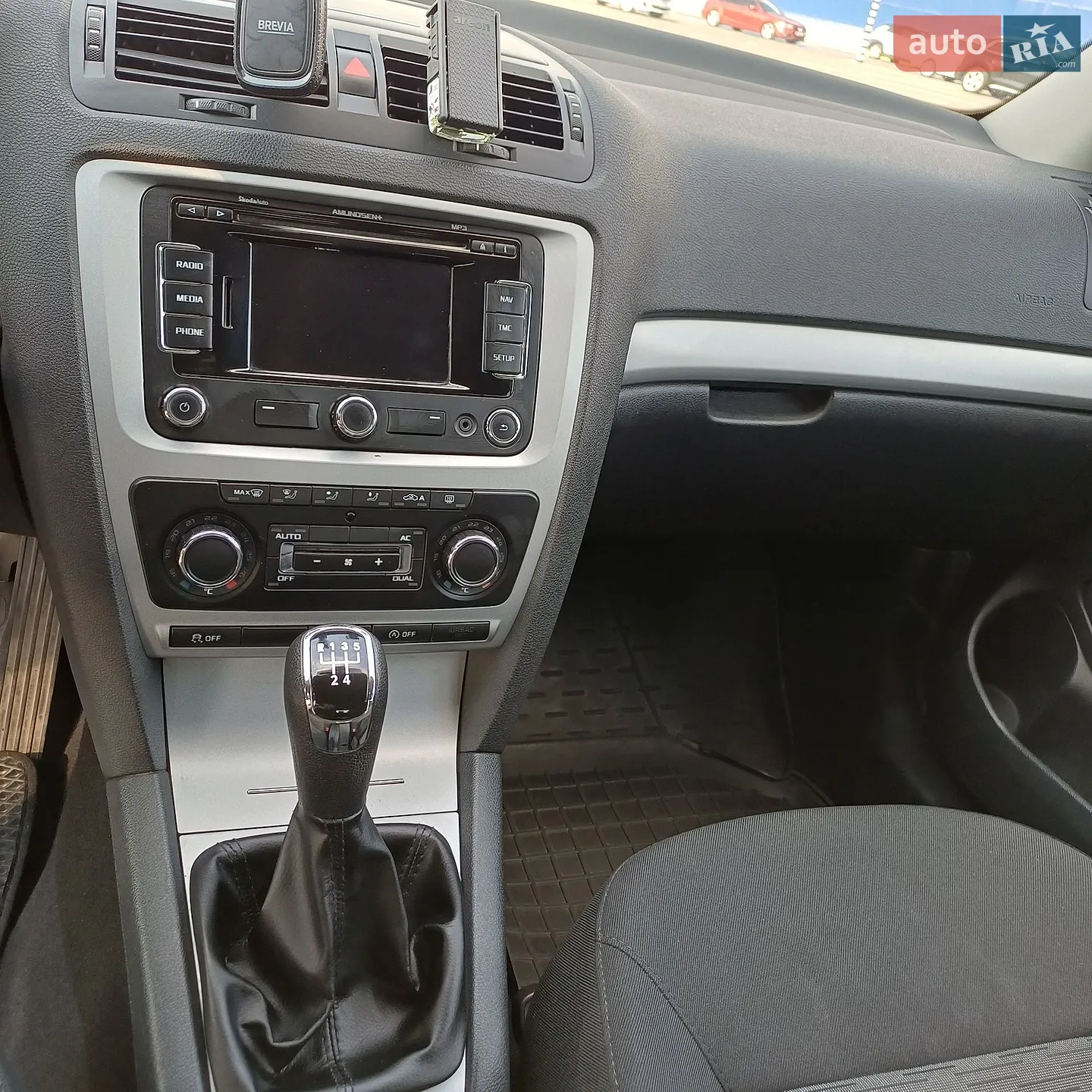 2012 Skoda Octavia - мініатюра 19
