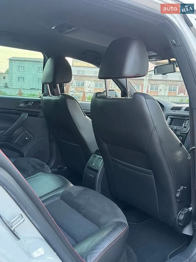 2012 Skoda Octavia - мініатюра 20