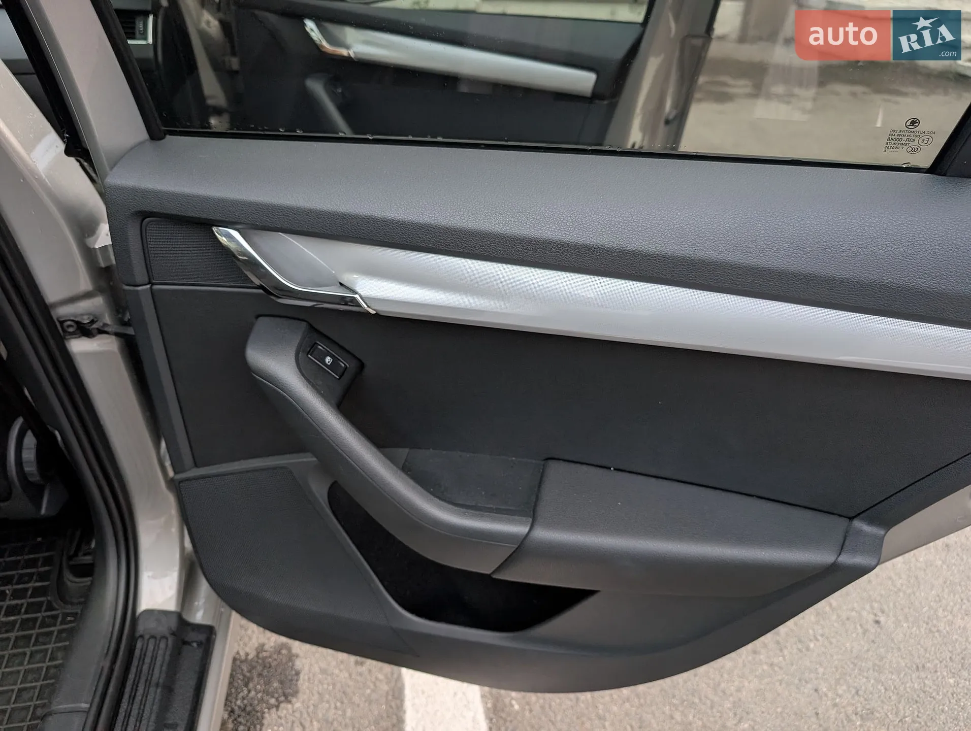 2016 Skoda Octavia - мініатюра 13