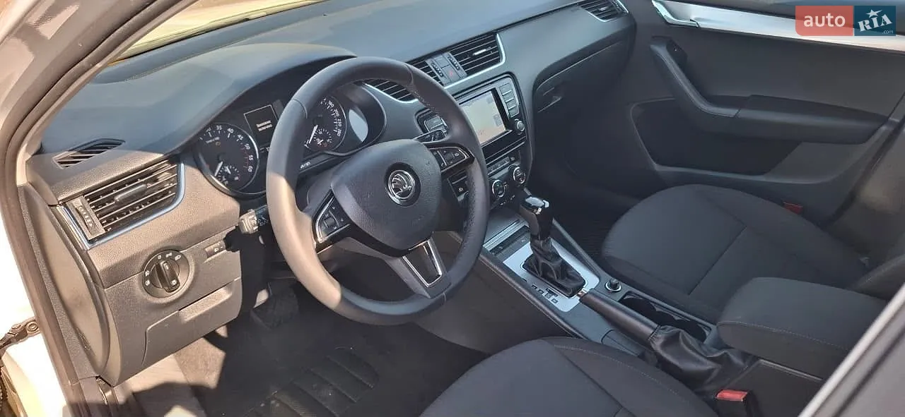 2016 Skoda Octavia - мініатюра 36