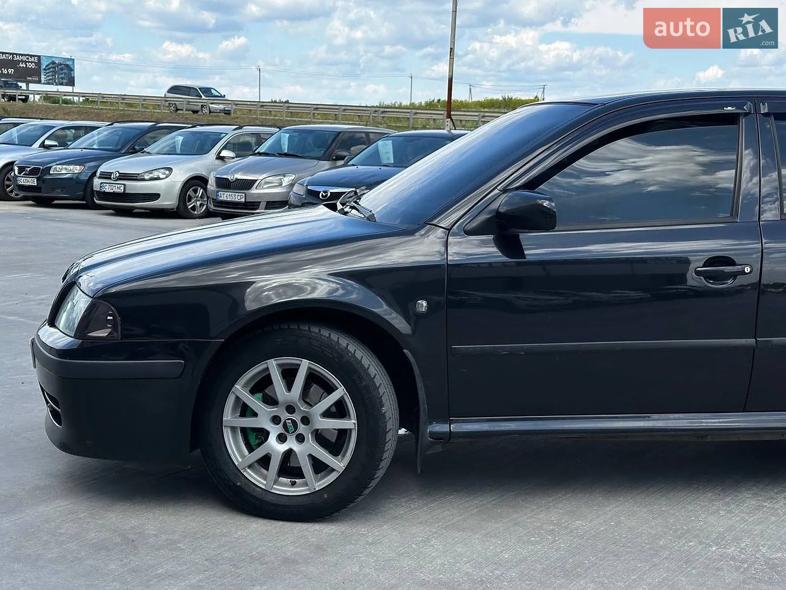 2010 Skoda Octavia - мініатюра 12