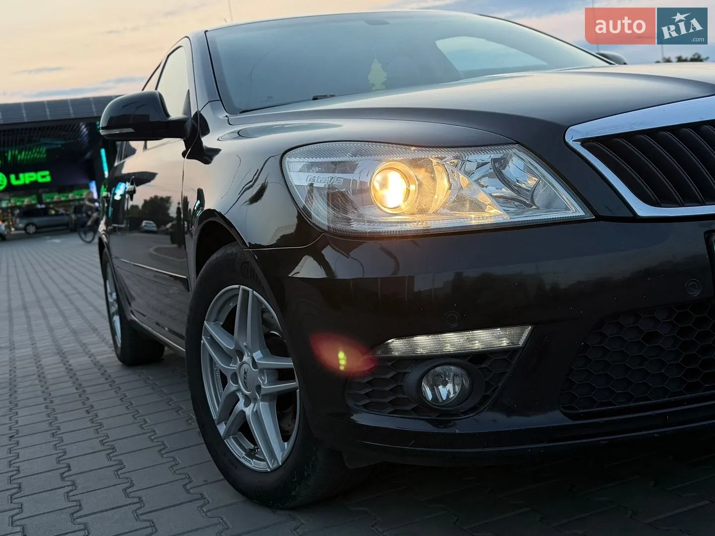 2010 Skoda Octavia - фото 1