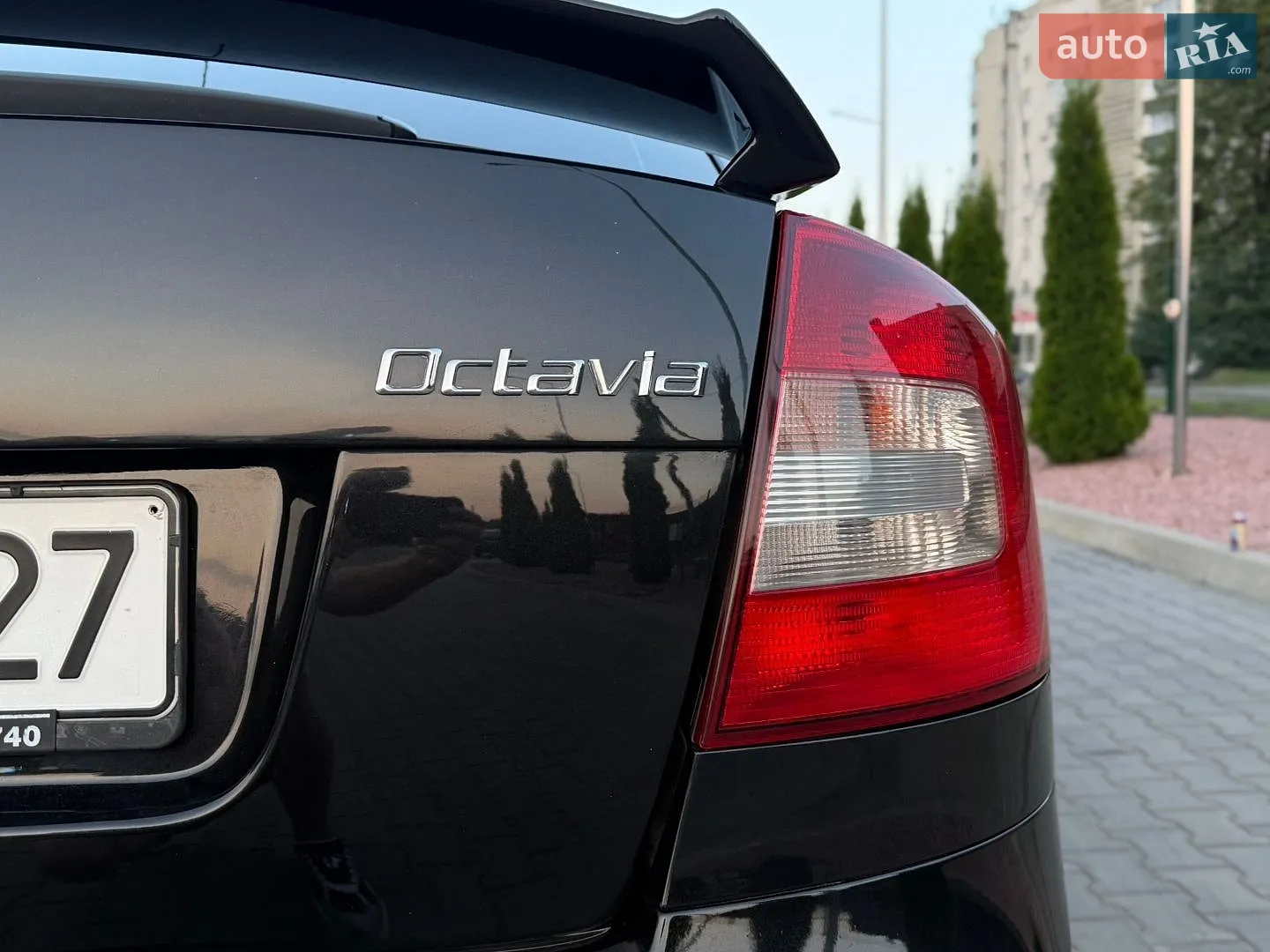 2010 Skoda Octavia - мініатюра 16