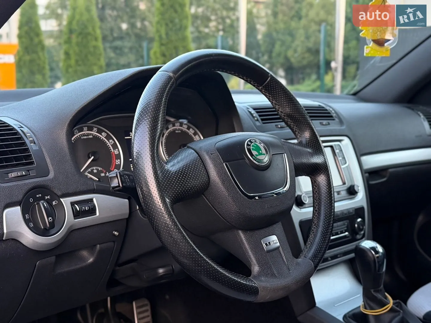 2010 Skoda Octavia - мініатюра 29
