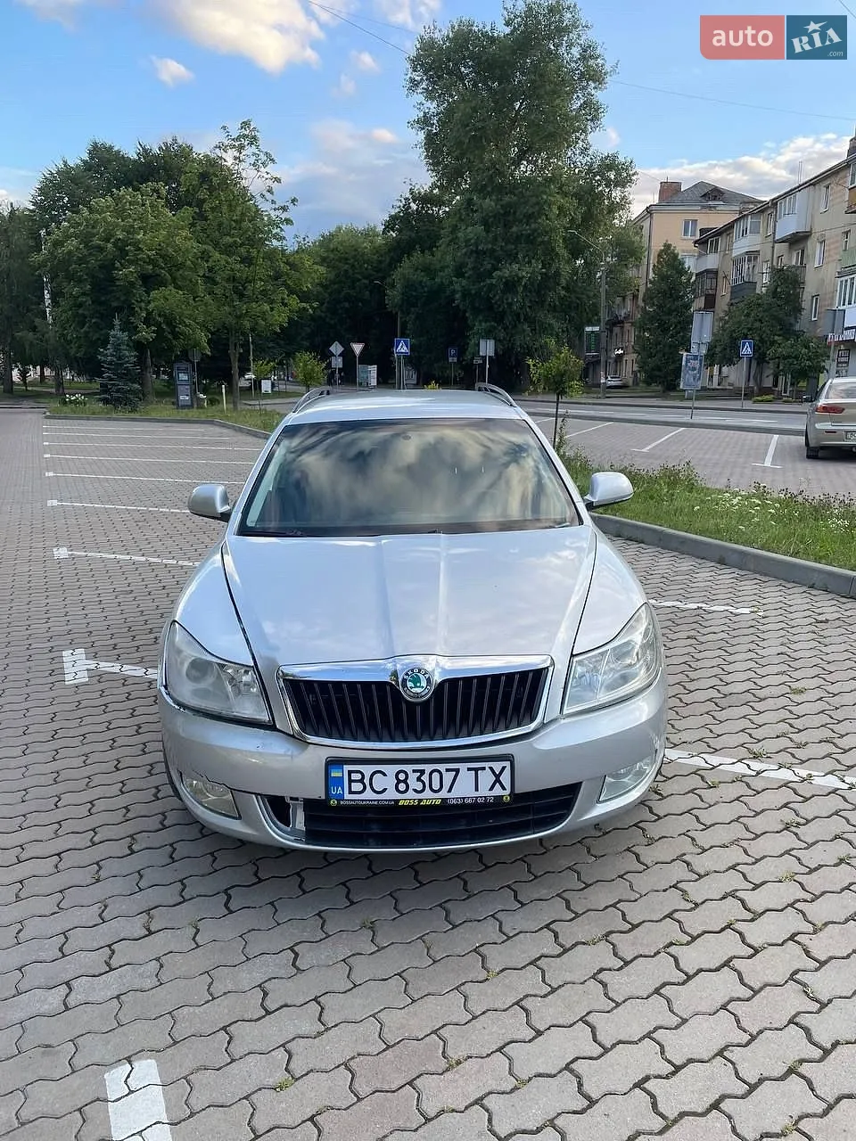 2012 Skoda Octavia - мініатюра 2