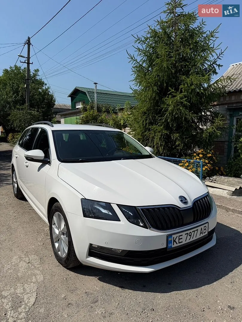 2018 Skoda Octavia - мініатюра 2