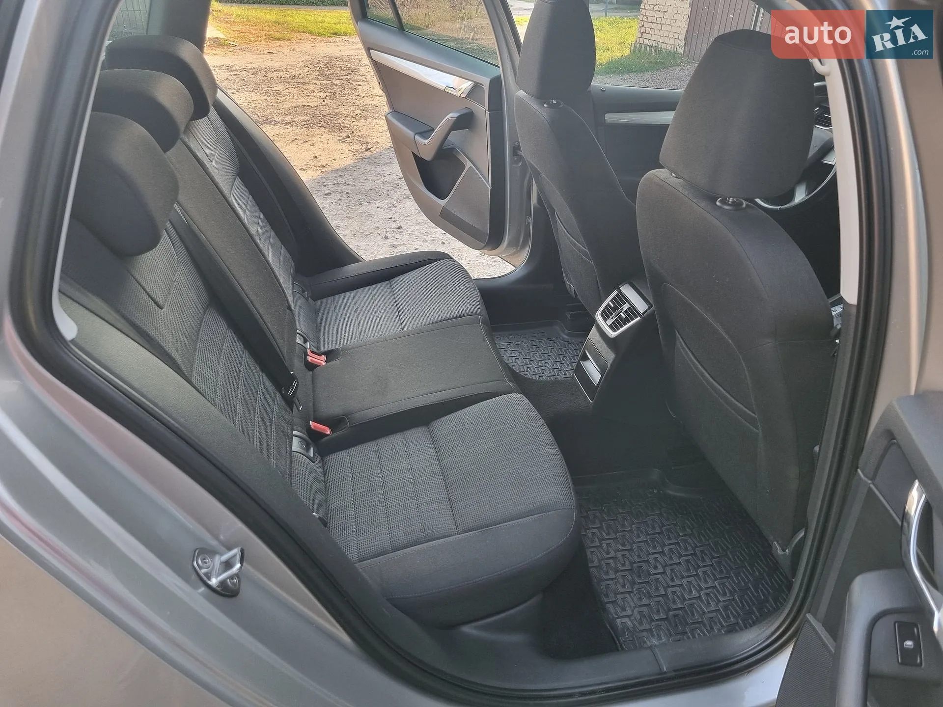 2016 Ford Focus - мініатюра 11