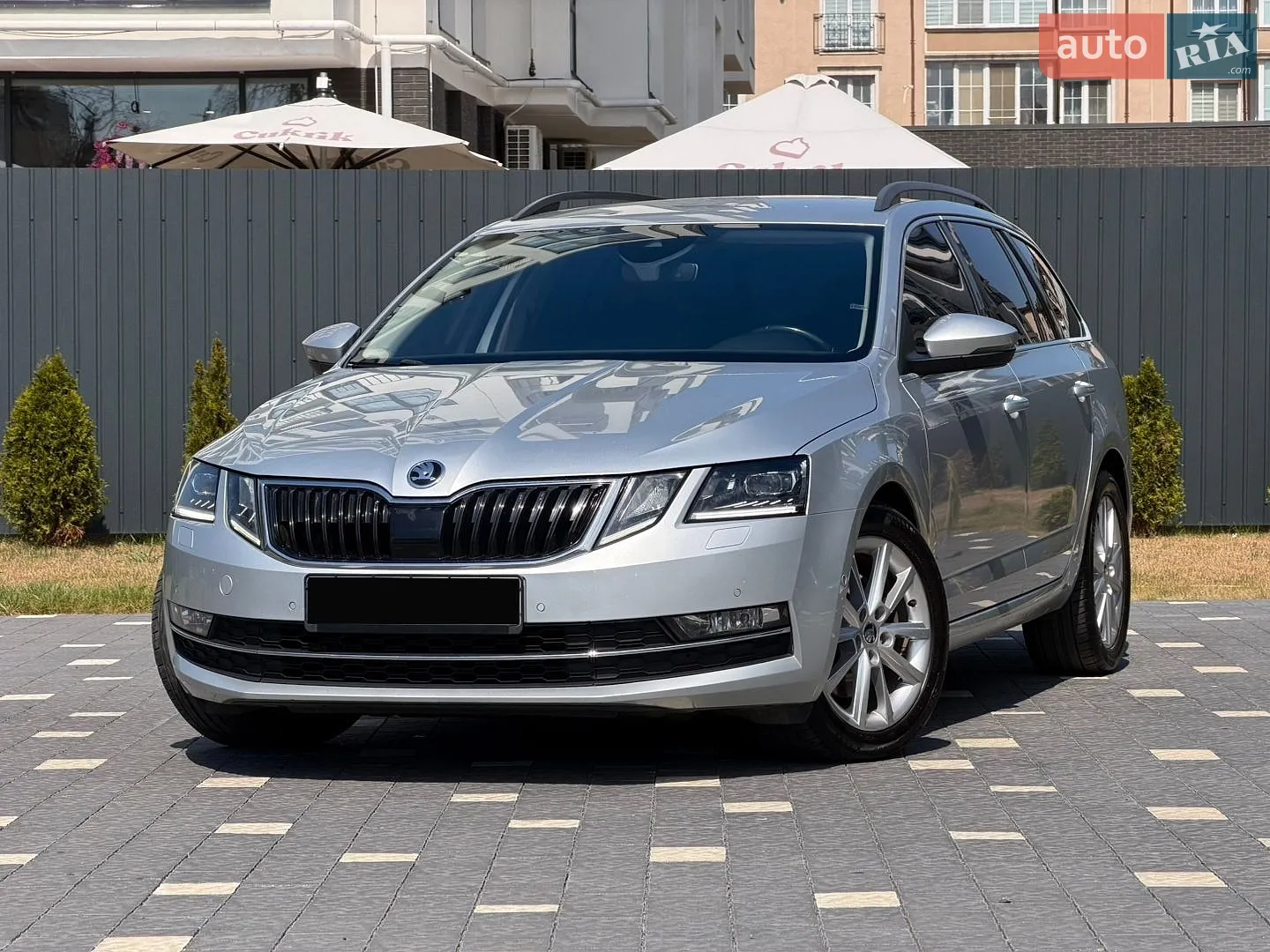 2017 Skoda Octavia - мініатюра 2