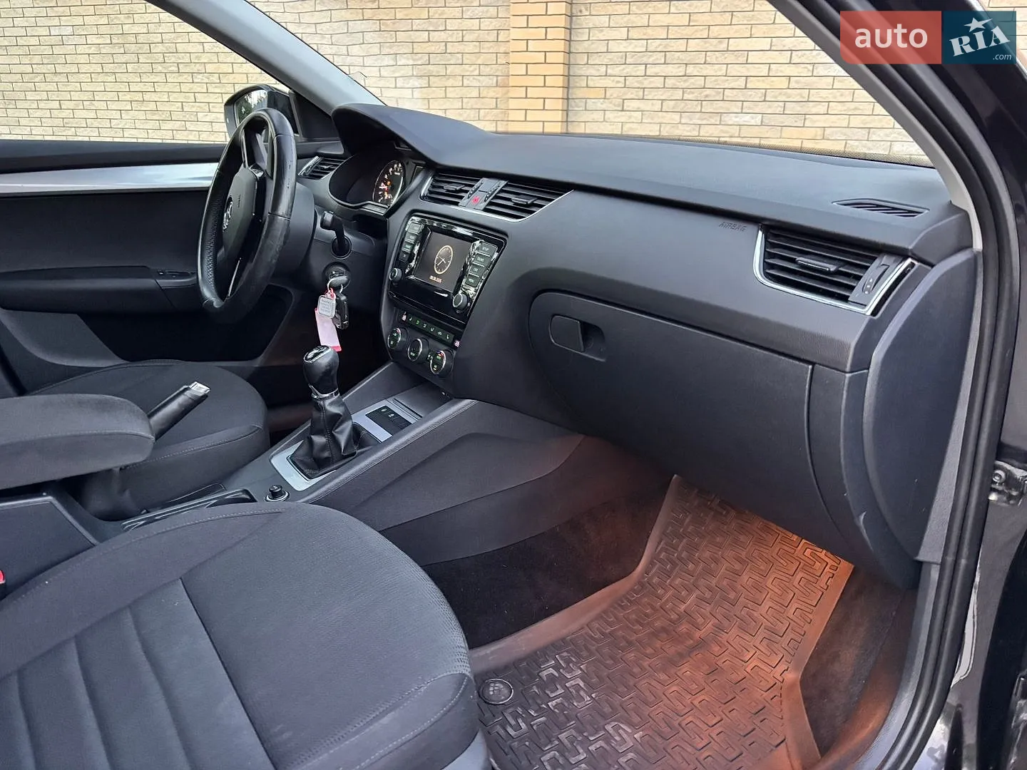 2015 Skoda Octavia - мініатюра 27