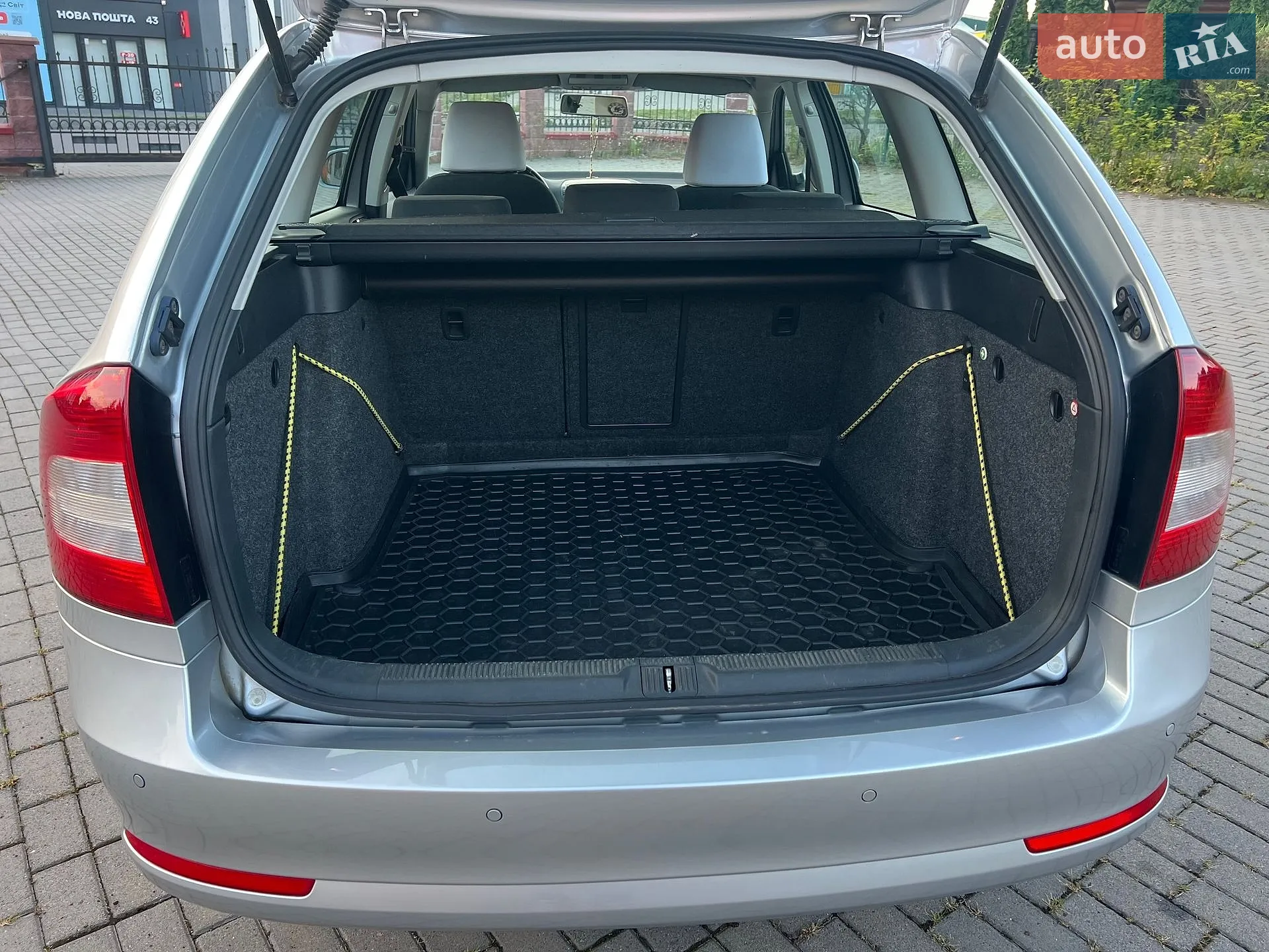 2011 Skoda Octavia - мініатюра 22
