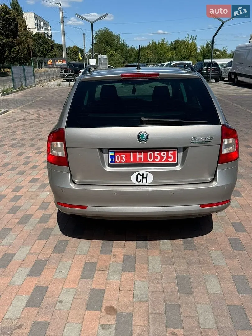 2013 Skoda Octavia - мініатюра 18