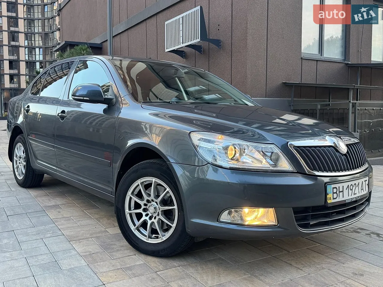 2010 Skoda Octavia - мініатюра 11