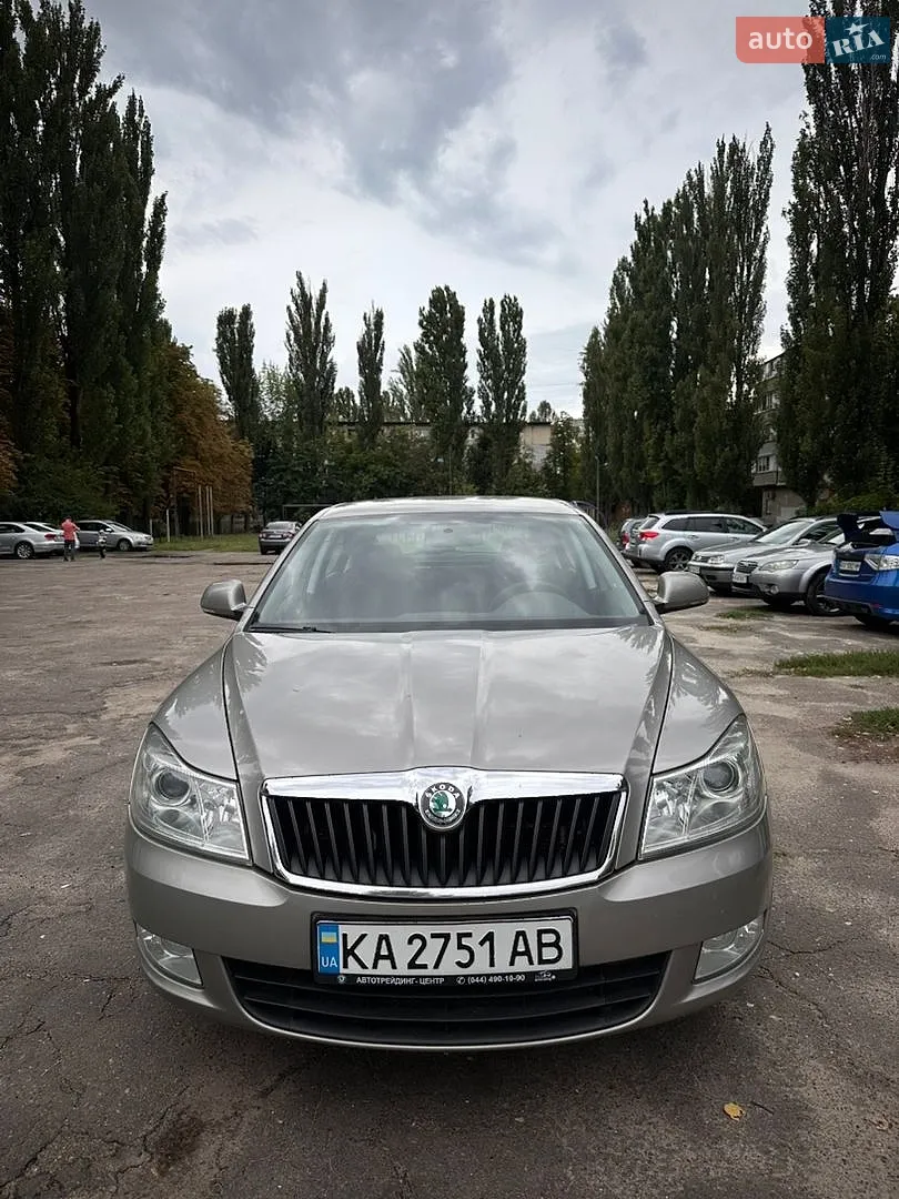 2011 Skoda Octavia - мініатюра 2