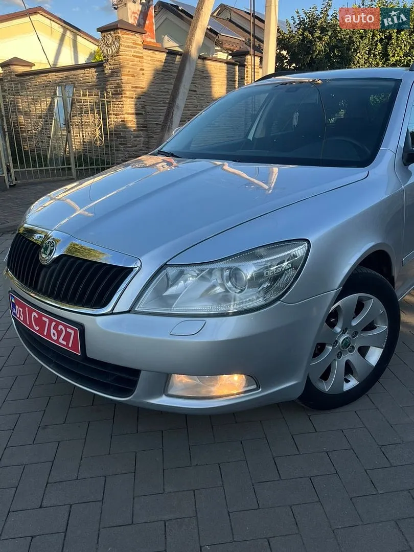 2010 Skoda Octavia - мініатюра 18