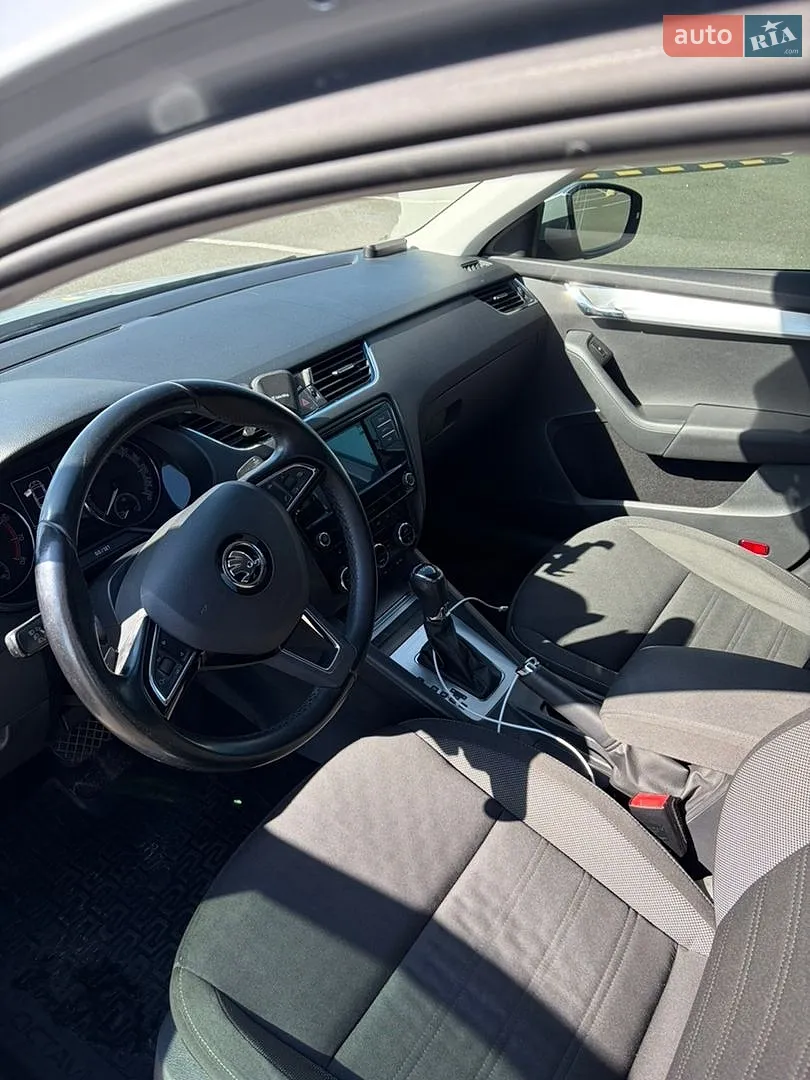 2017 Skoda Octavia - мініатюра 12