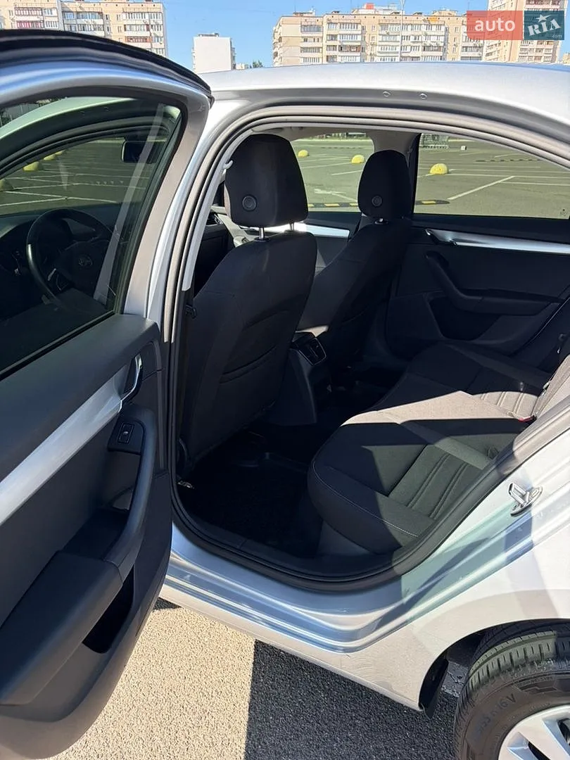2017 Skoda Octavia - мініатюра 18