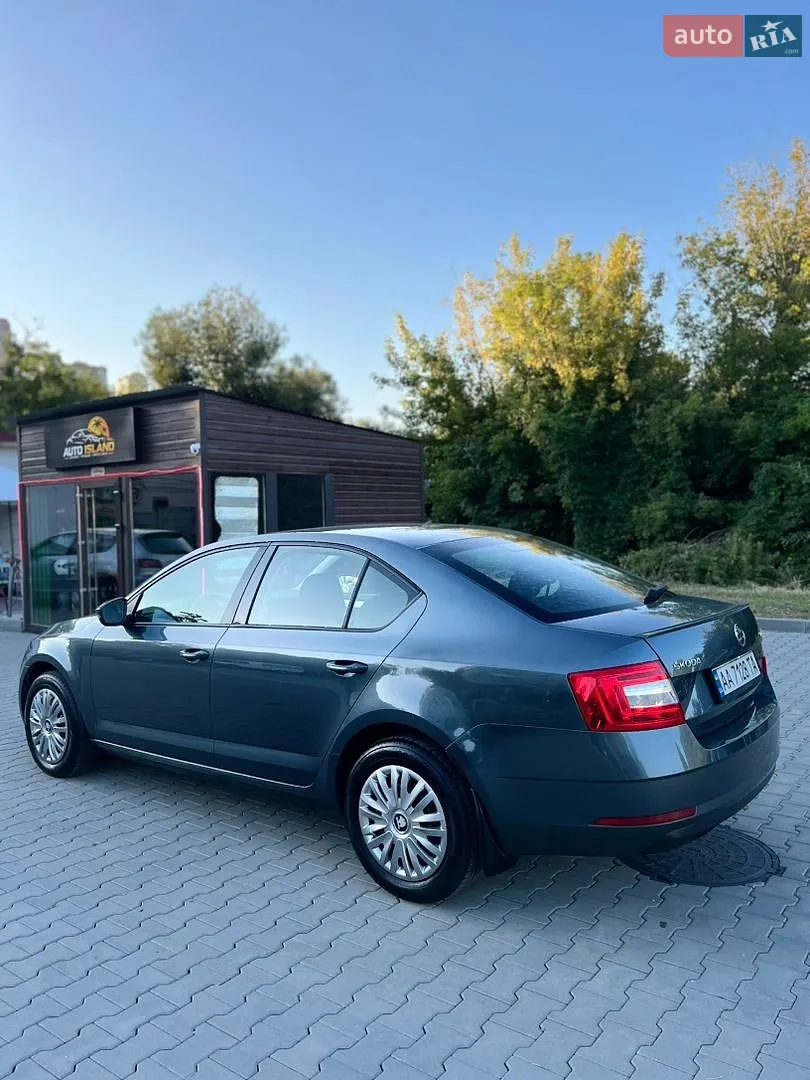 2017 Skoda Octavia - мініатюра 21