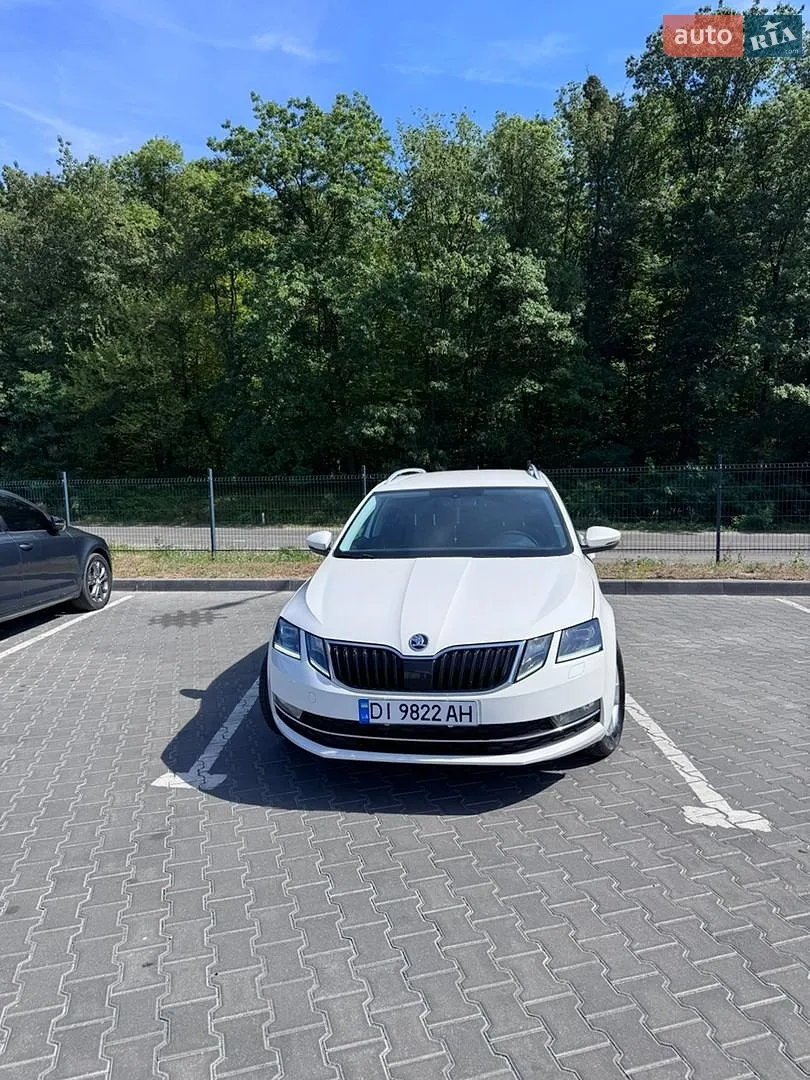 2018 Skoda Octavia - мініатюра 2