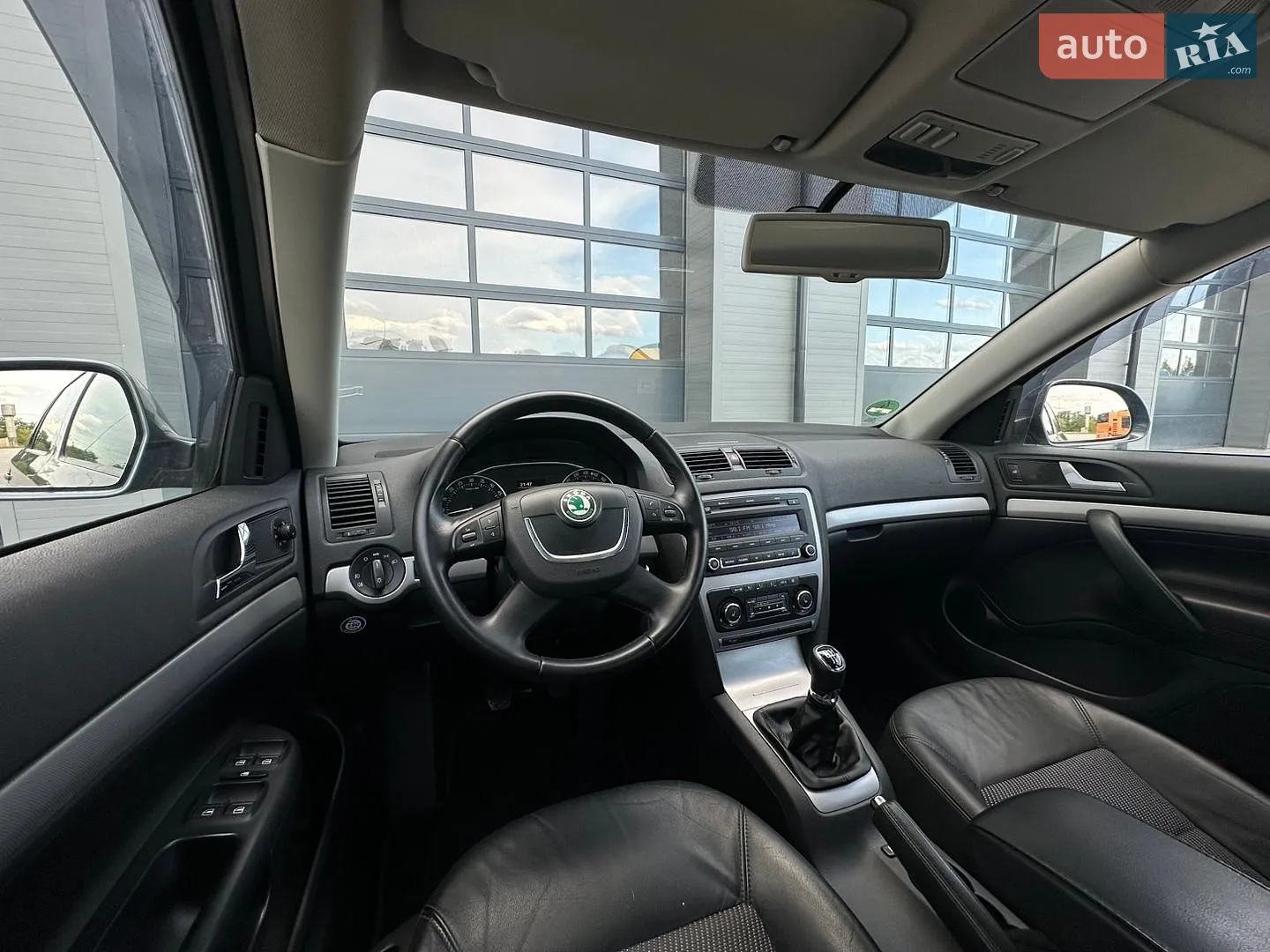 2011 Skoda Octavia - мініатюра 44
