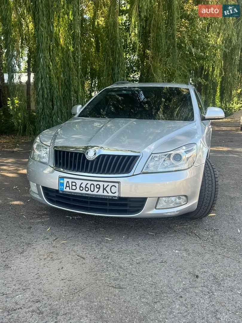2010 Skoda Octavia - мініатюра 9