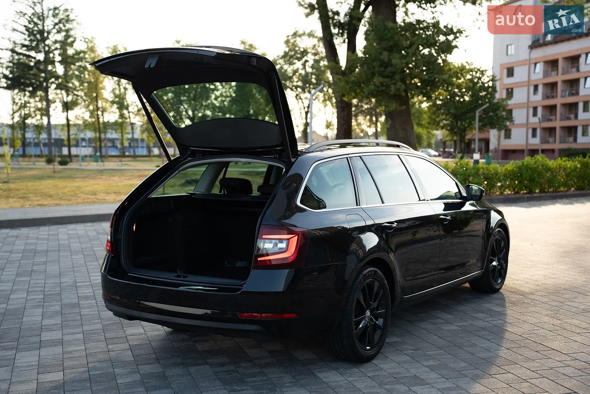 2017 Skoda Octavia - мініатюра 19