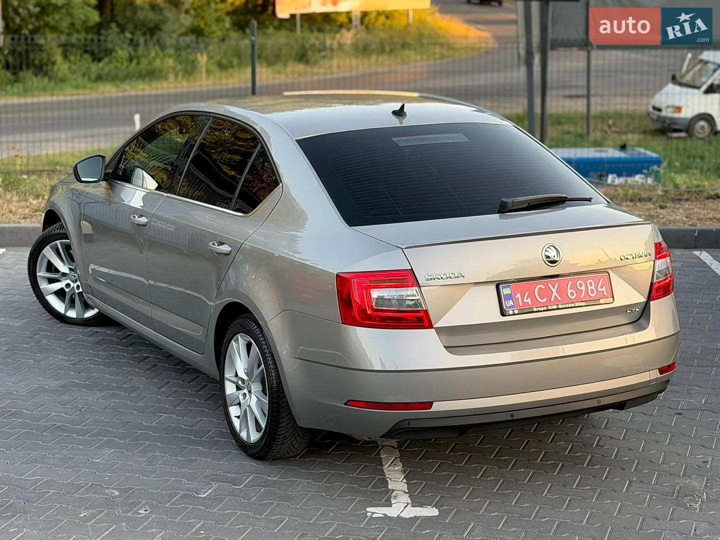 2018 Skoda Octavia - мініатюра 16
