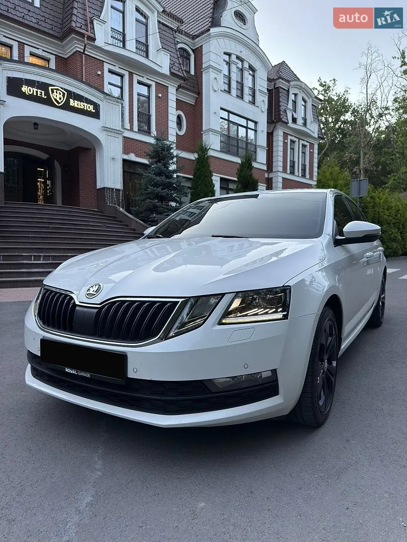 2019 Skoda Octavia - мініатюра 10