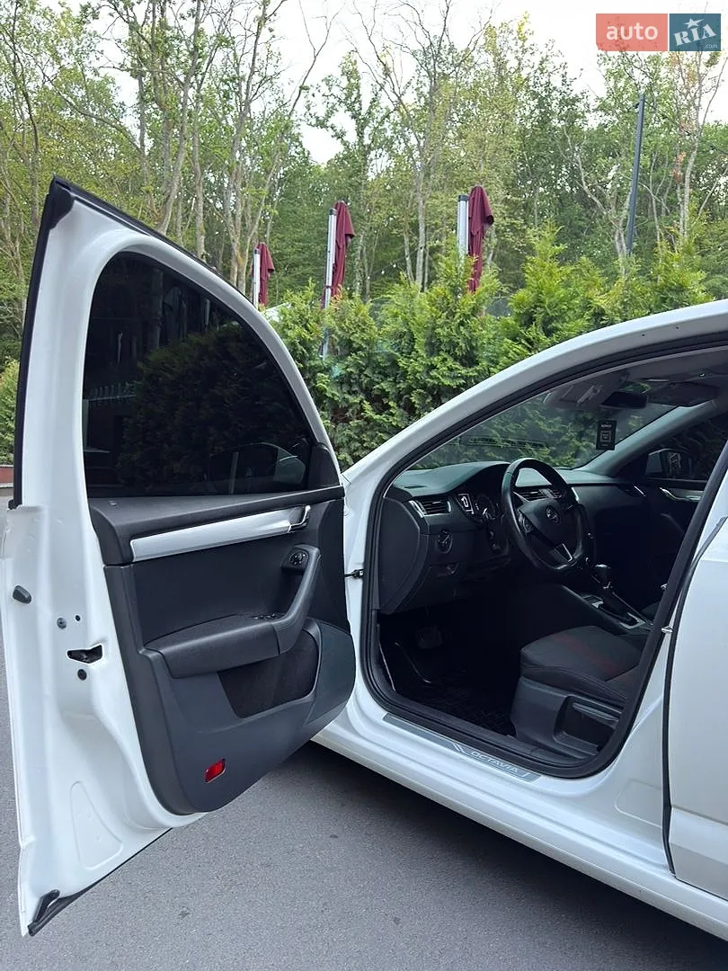2019 Skoda Octavia - мініатюра 12