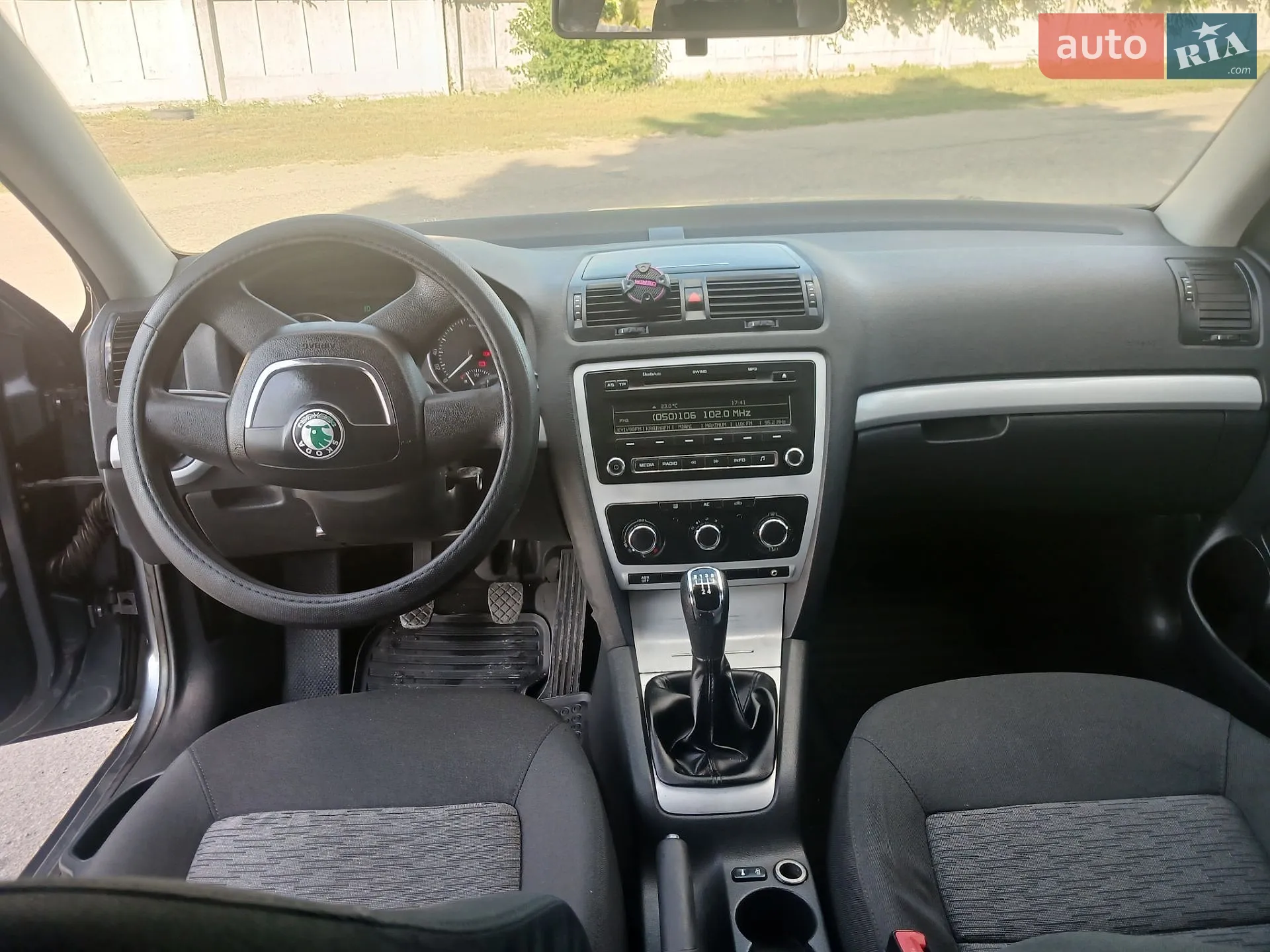 2010 Skoda Octavia - мініатюра 6