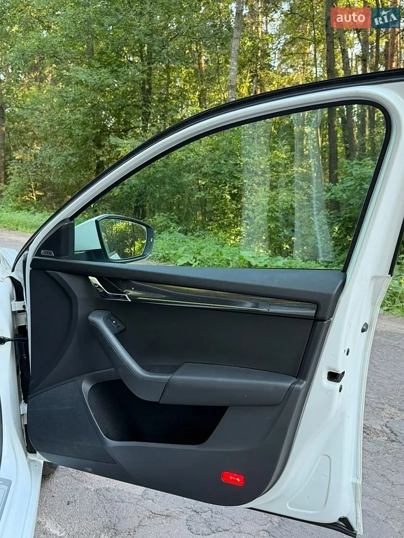 2017 Skoda Octavia - мініатюра 15