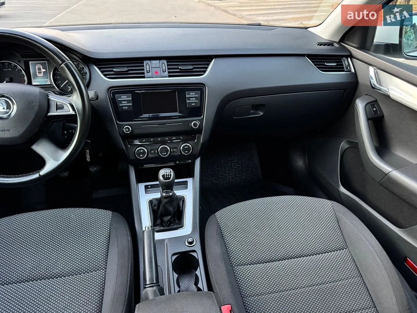 2014 Skoda Octavia - мініатюра 47