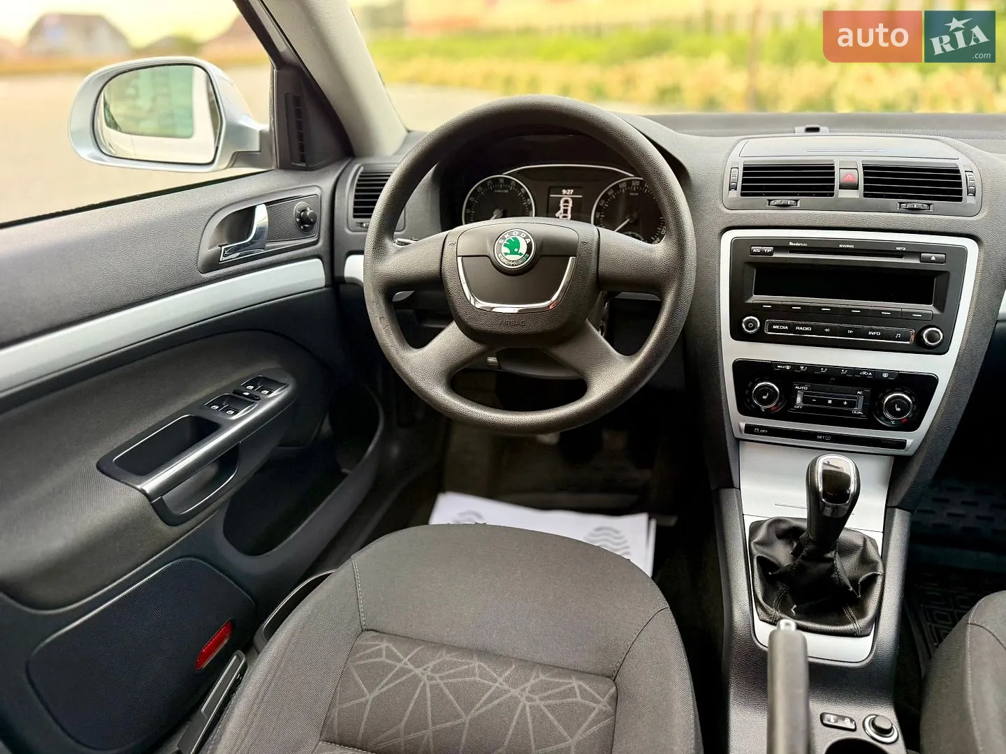 2011 Skoda Octavia - мініатюра 30
