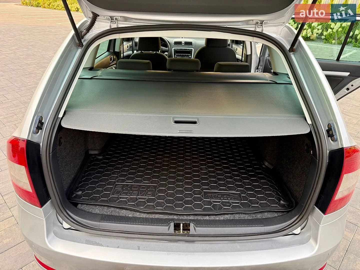2011 Skoda Octavia - мініатюра 43