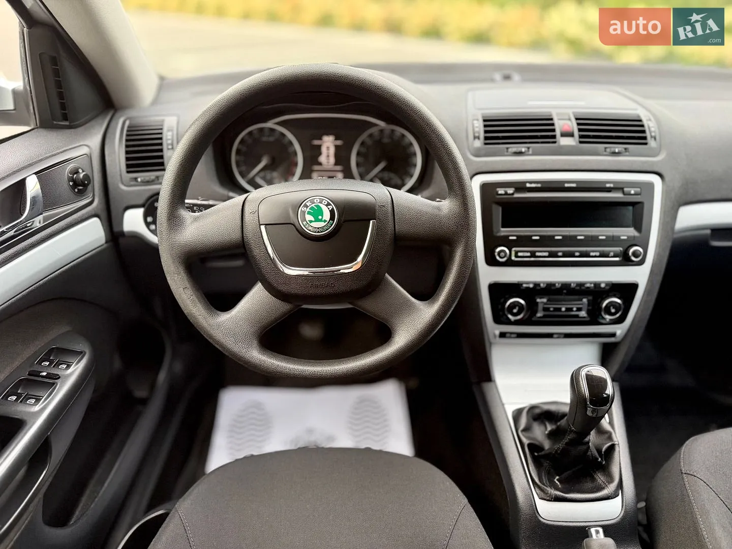 2011 Skoda Octavia - мініатюра 31