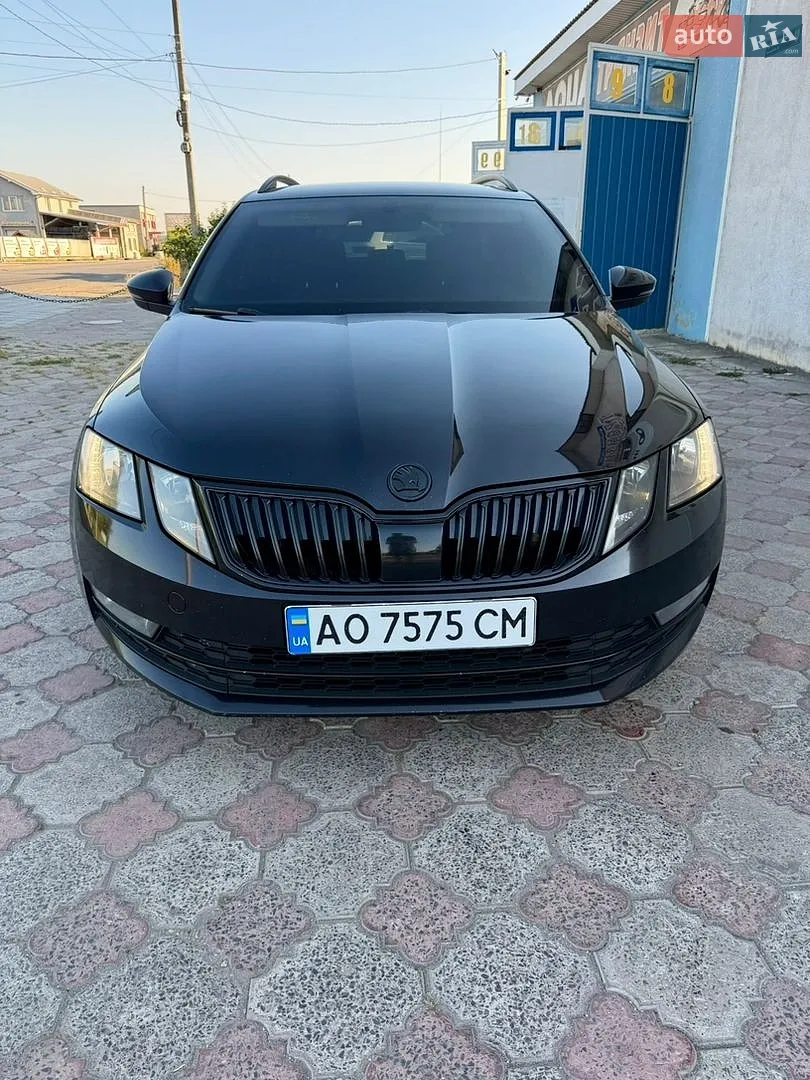 2017 Skoda Octavia - мініатюра 9