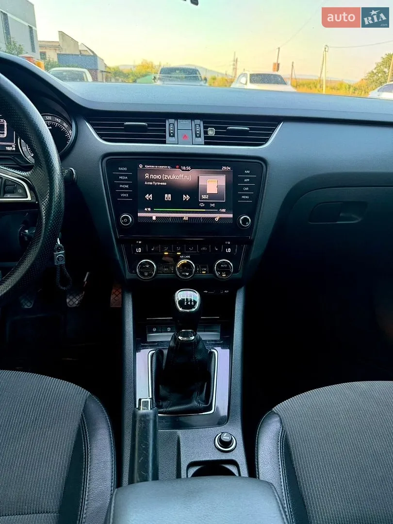 2017 Skoda Octavia - мініатюра 12