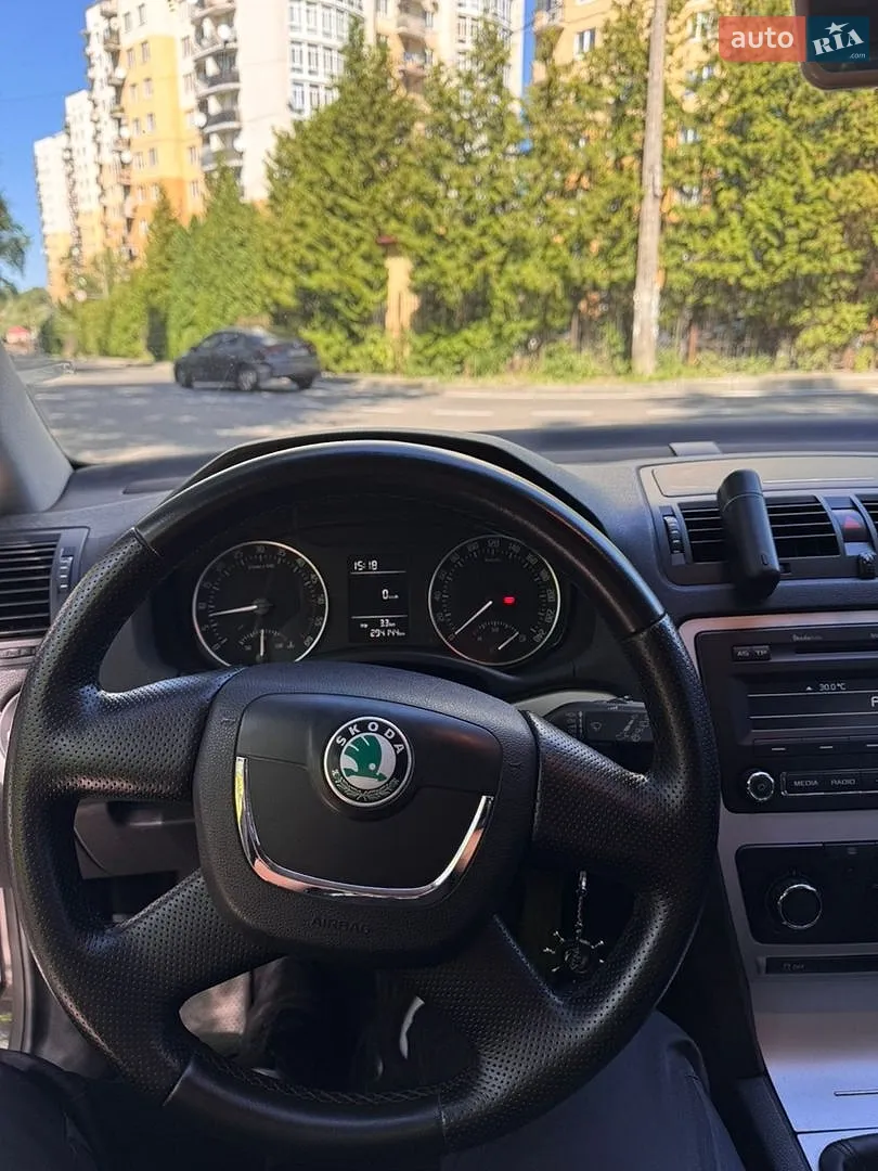 2011 Skoda Octavia - мініатюра 14