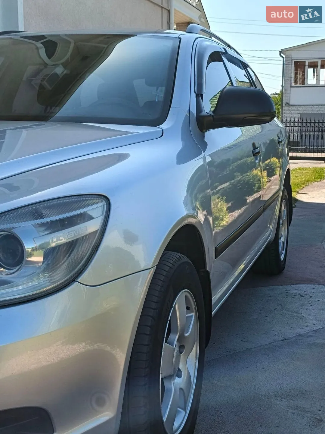 2011 Skoda Octavia - мініатюра 2