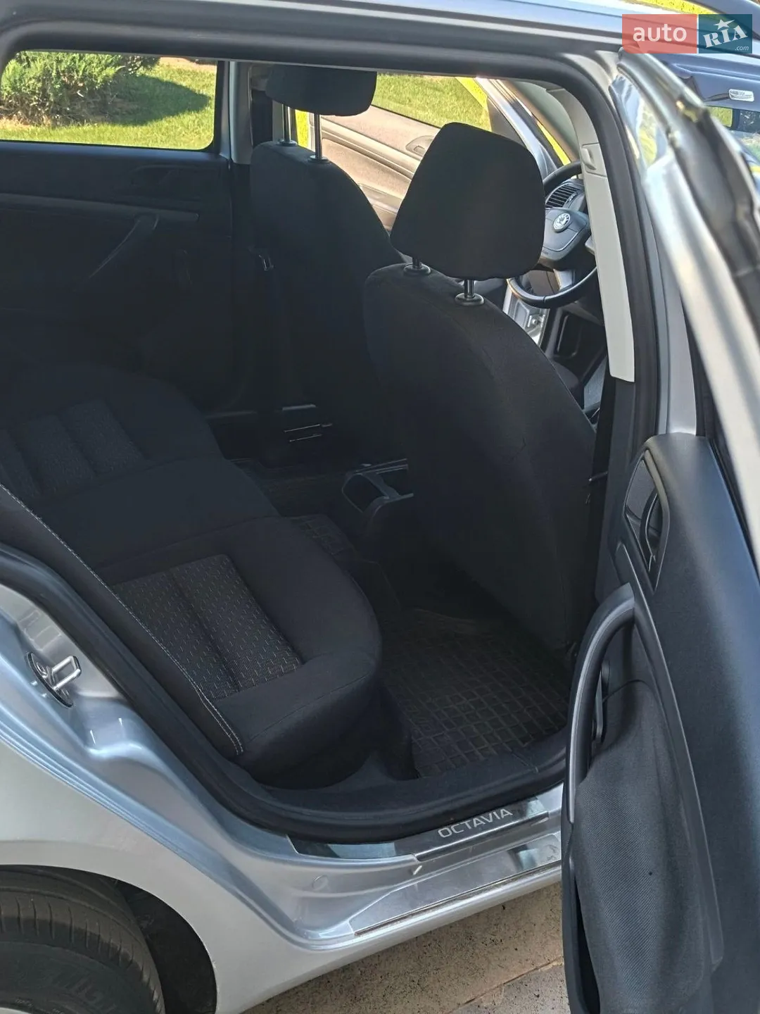 2011 Skoda Octavia - мініатюра 15