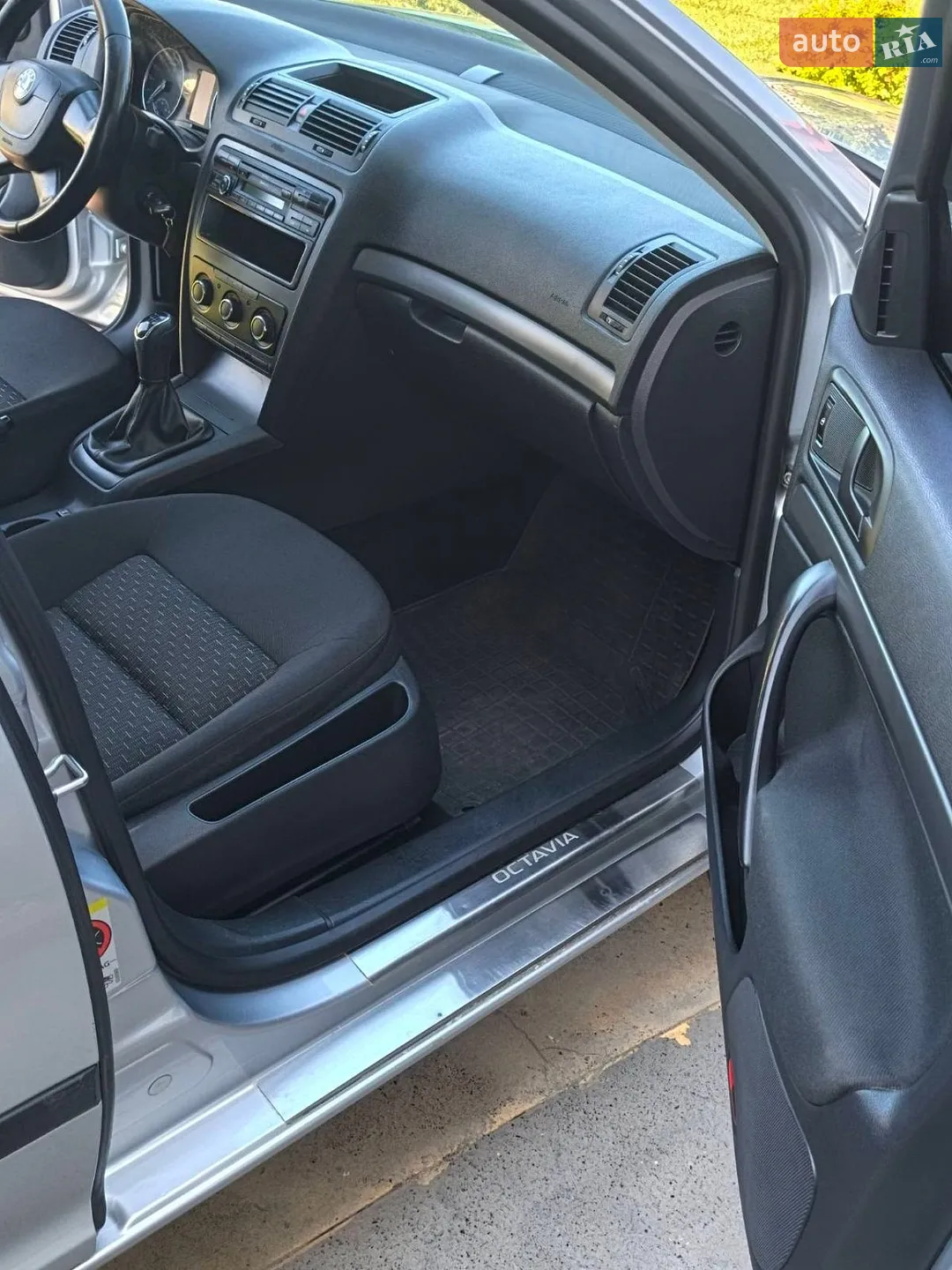 2011 Skoda Octavia - мініатюра 16