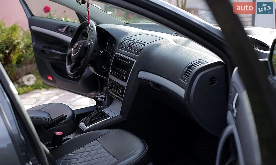 2011 Skoda Octavia - мініатюра 6