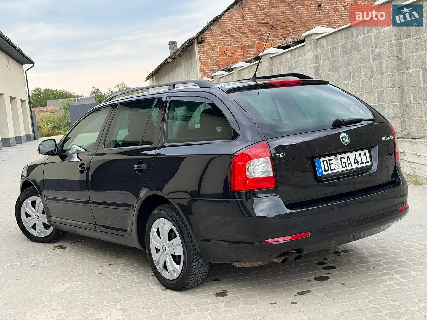2010 Skoda Octavia - мініатюра 10