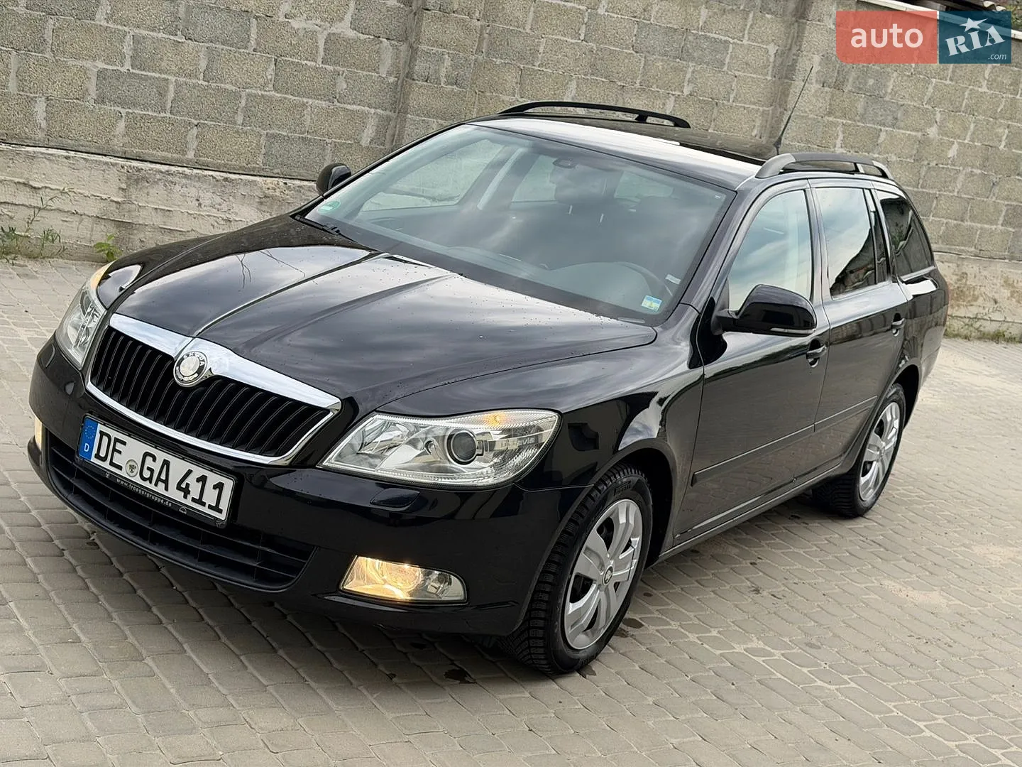 2010 Skoda Octavia - мініатюра 13